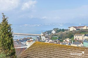 Photo 21- click for photo gallery